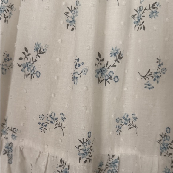 Storia Floral White Maxi Dress - Picture 6 of 6